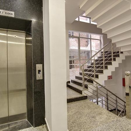 Hotel La Mirage Ноида Екстериор снимка